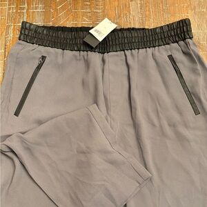 Banana Republic grey dress pants. NWT size 12